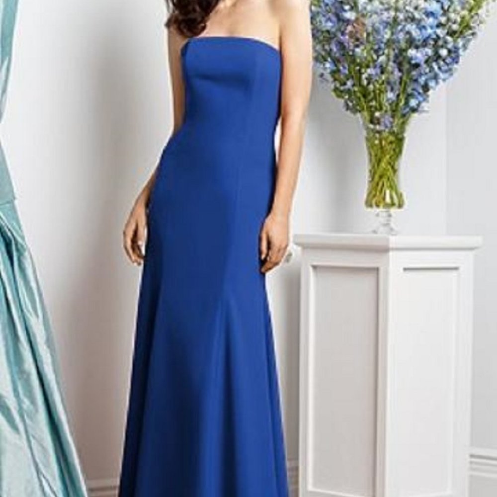 Dessy 2935..Full Length, Strapless, Mermaid style Dress..Sapphire..Size 12..NWT